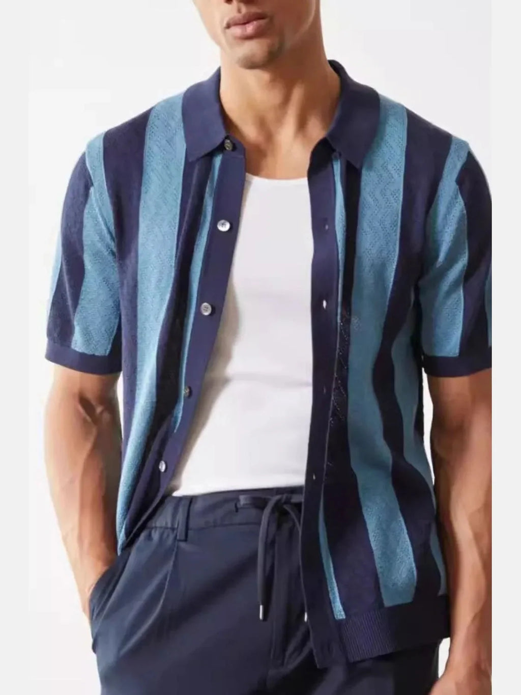 Men's Plus Size Striped Button-Down Short Sleeve Shirt