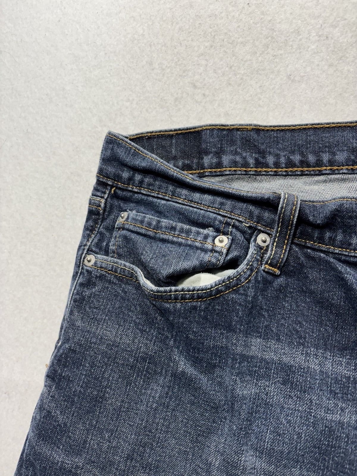 Signature Levi Strauss Gold Jeans Mens 38x30 Blue Medium Athletic Straight Denim