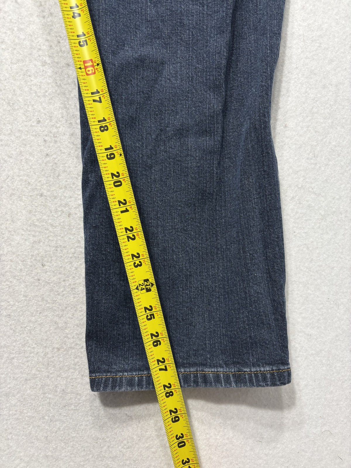 Signature Levi Strauss Gold Jeans Mens 38x30 Blue Medium Athletic Straight Denim