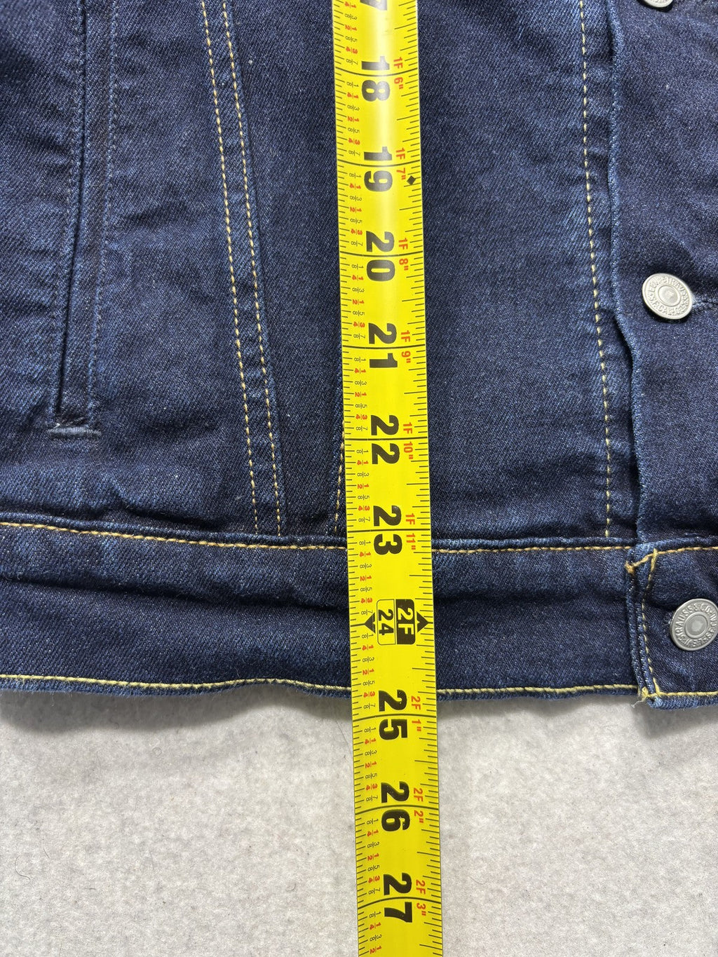 Levi's Jacket Mens Small Blue Denim Button Front Trucker Jean Unlined Casual