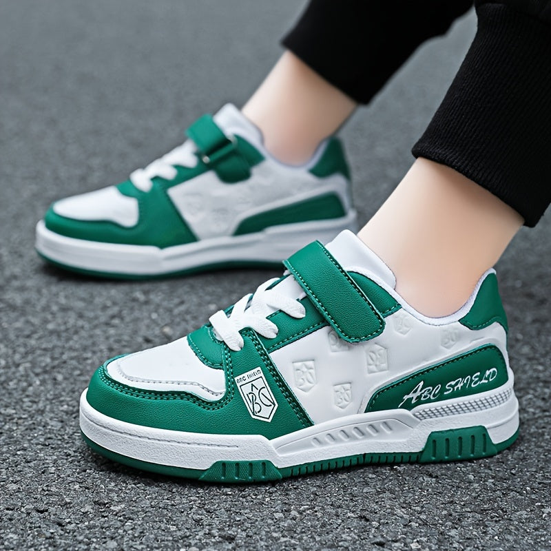 Boys Reflective Colour-Block Skate Shoes - Lightweight Low-Top Casual Sneakers with Hook-and-Loop Closure, Non-Slip TPR Sole