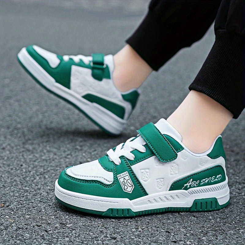 Boys Reflective Colour-Block Skate Shoes - Lightweight Low-Top Casual Sneakers with Hook-and-Loop Closure, Non-Slip TPR Sole