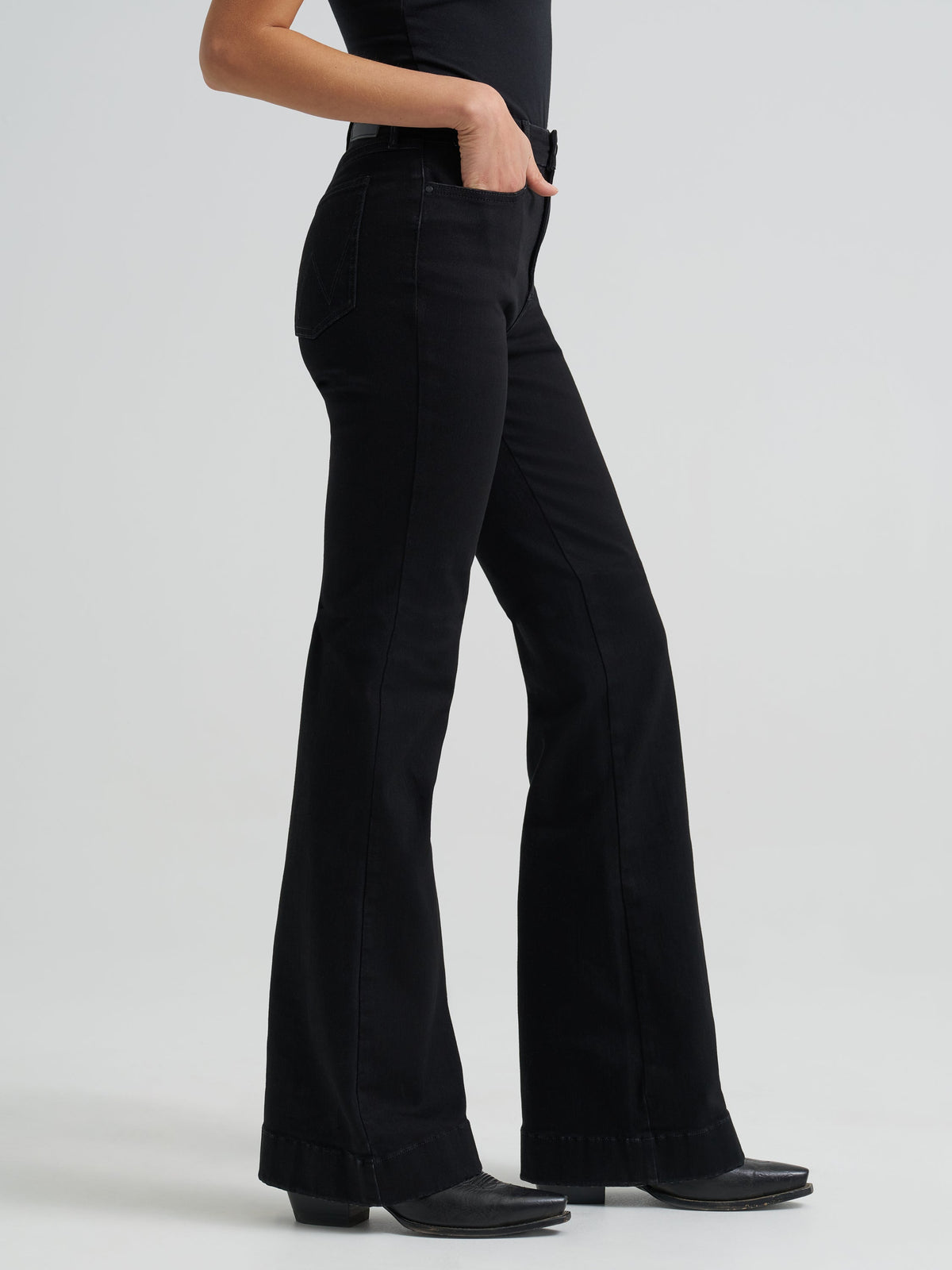 Wrangler® Women’s Bespoke Trouser Jean - High Rise - 112381184