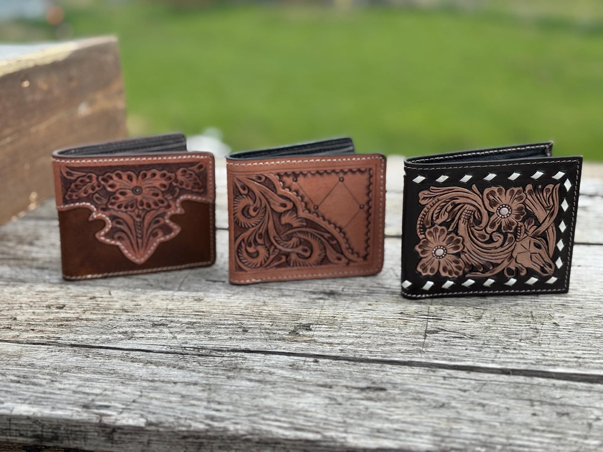 Men’s Western bi-fold wallet tooled floral Cow Skull Aces Cards details by Double B Wild Rags